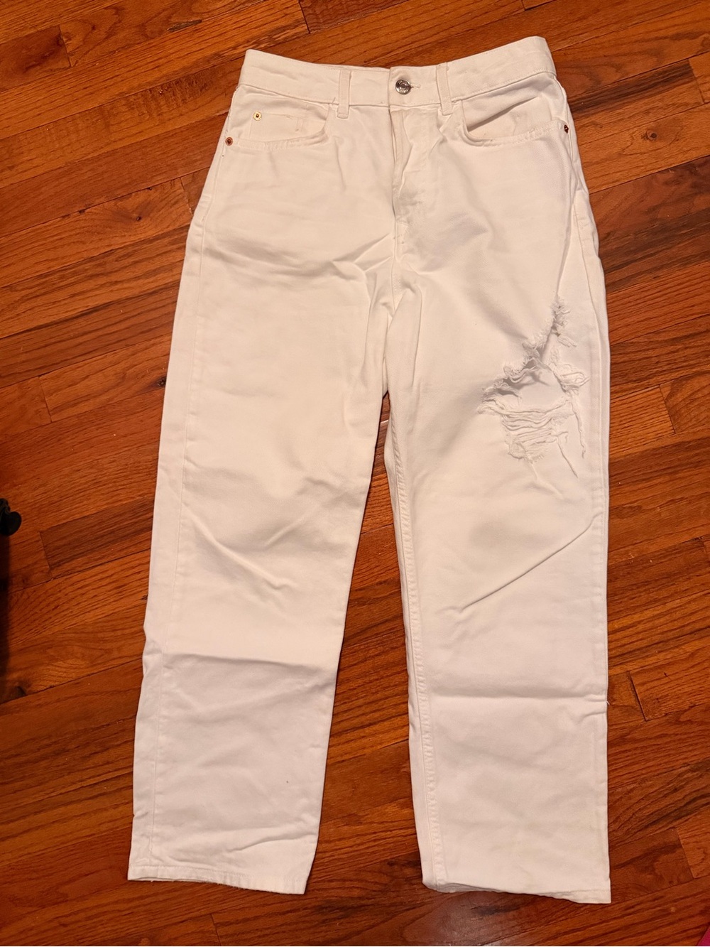 Zara White High-Waist Denim